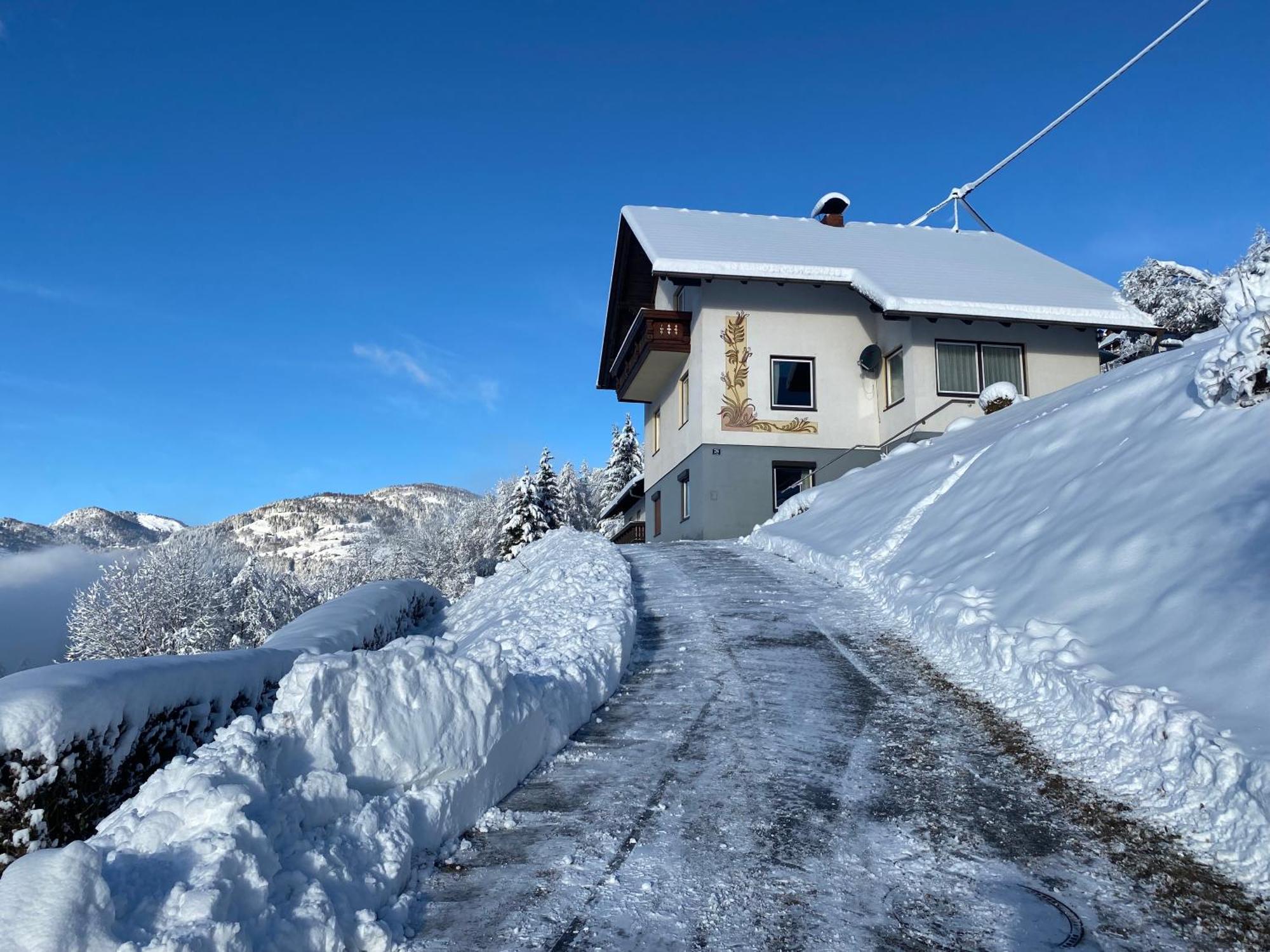 Nocky Mountains Lodge And Apartment Radenthein Exterior foto